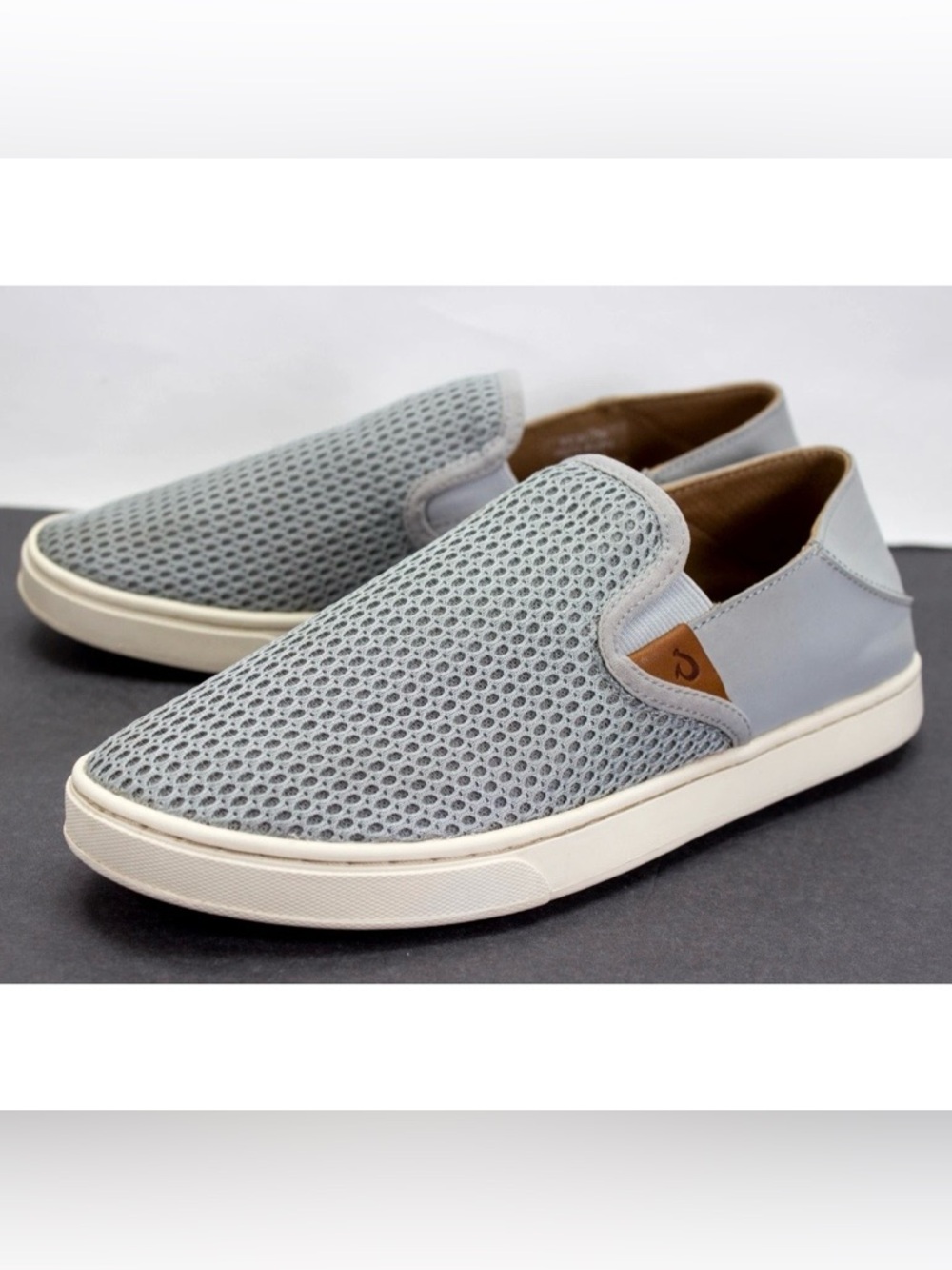 Olukai Pehuea Womens US 8.5 Breathable Gray Blue Mesh Beach Casual Shoes